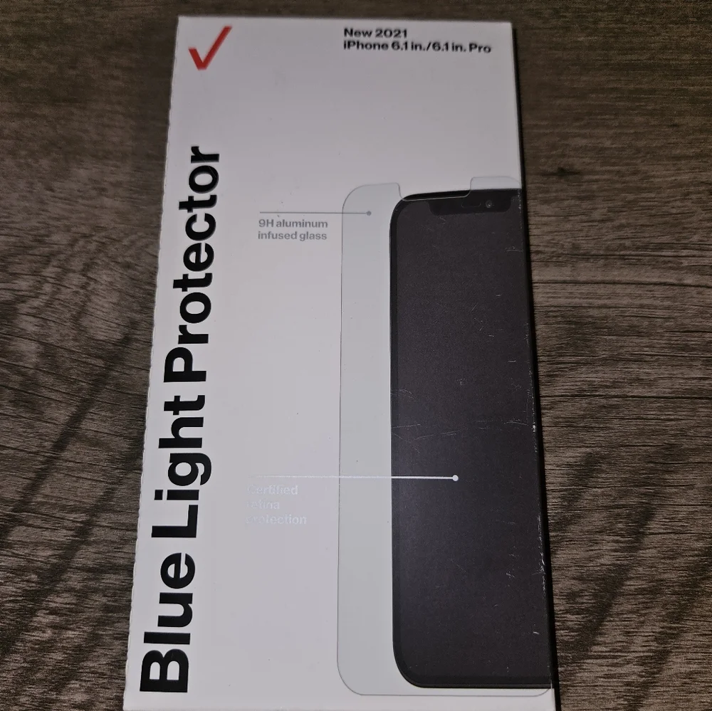 iPhone 13 Blue Light Protector